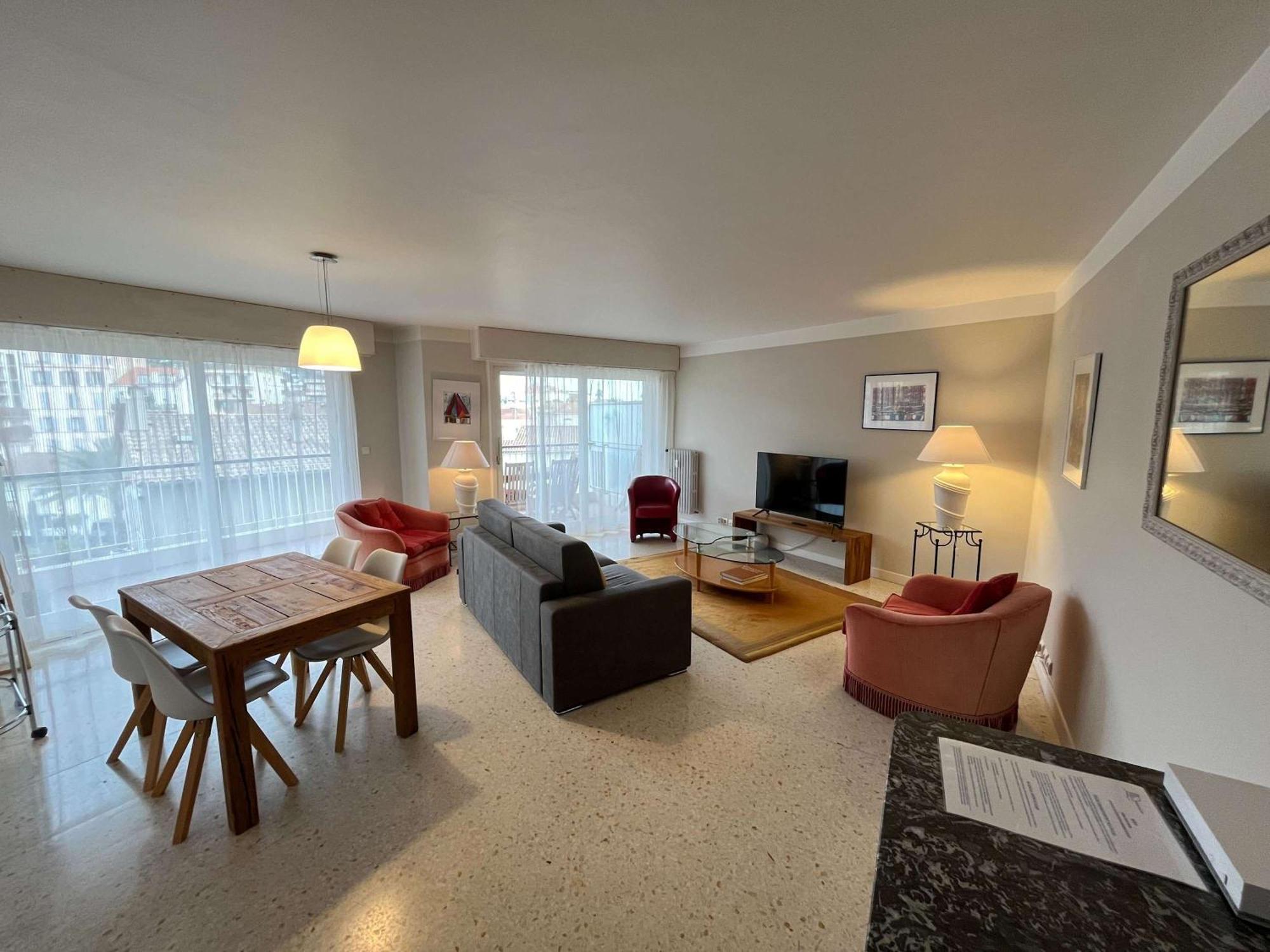 Apartamento B052-bel Spacieux Grand Balcon Et Garage *